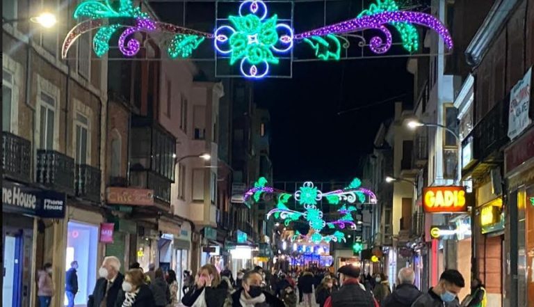 División entre los internautas de La Voz en relación a la iluminación navideña en las ciudades