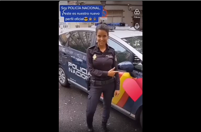 TikTok: la nueva arma de la Policía Nacional para llegar a los más jóvenes en la pandemia