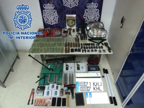 La Policía Nacional desarticula una organizaci?n itinerante dedicada al robo de vehículos que operaba en de España