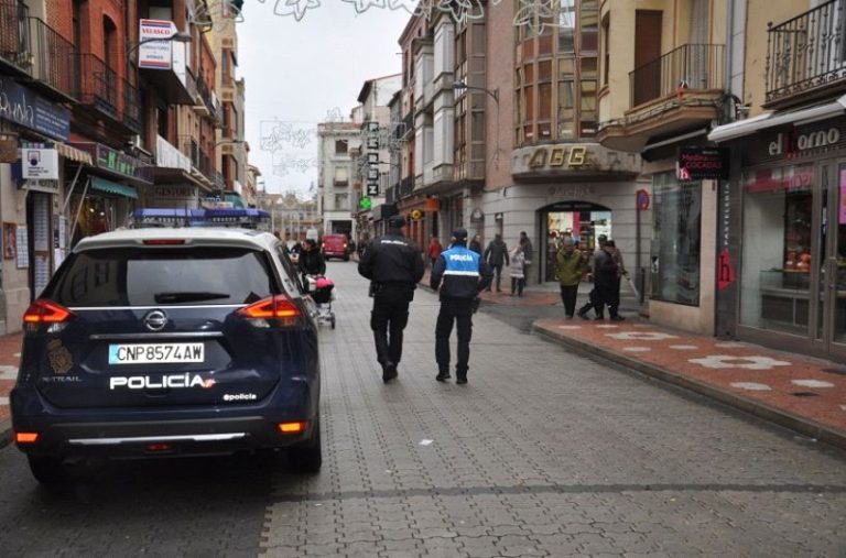 La Policía Nacional de Medina desarrolla el plan ‘Comercio Seguro’ para unas navidades libres de incidentes