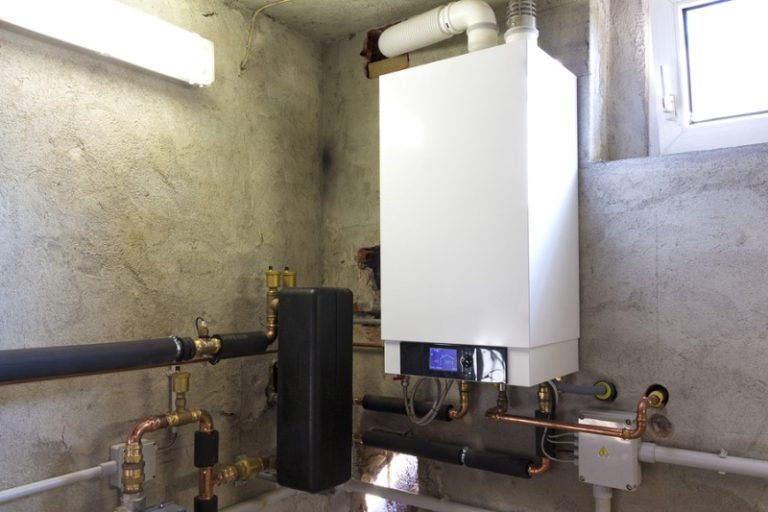 La Junta de Castilla y León impulsa la seguridad y eficiencia energética en 3.000 hogares con el Plan Renove de calderas y calentadores