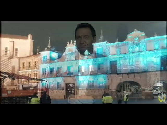 Imagen exclusiva de la iluminación institucional de Medina