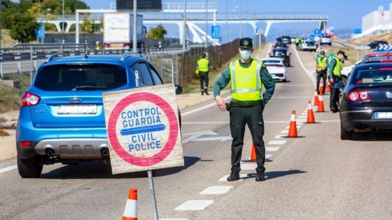 Españaña pide una PCR negativa a los viajeros que lleguen de zonas de riesgo de Francia por carretera