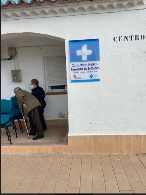 Torrecilla de la Orden inicia la vacunación a los más mayores del municipio