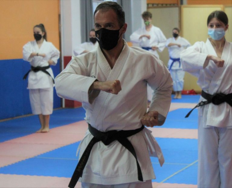 Óscar Botrán: «El karate es un deporte integral a nivel físico y espiritual»