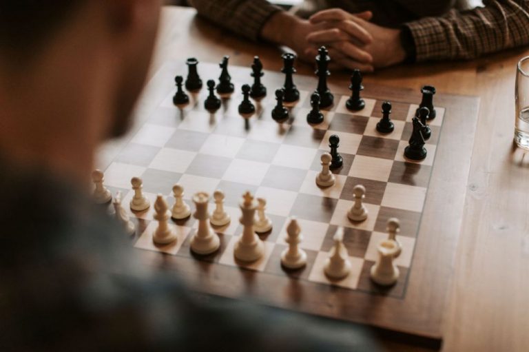 El ingenio y la estrategia protagonizarán el III Torneo de Ajedrez Santa Teresa en Medina del Campo