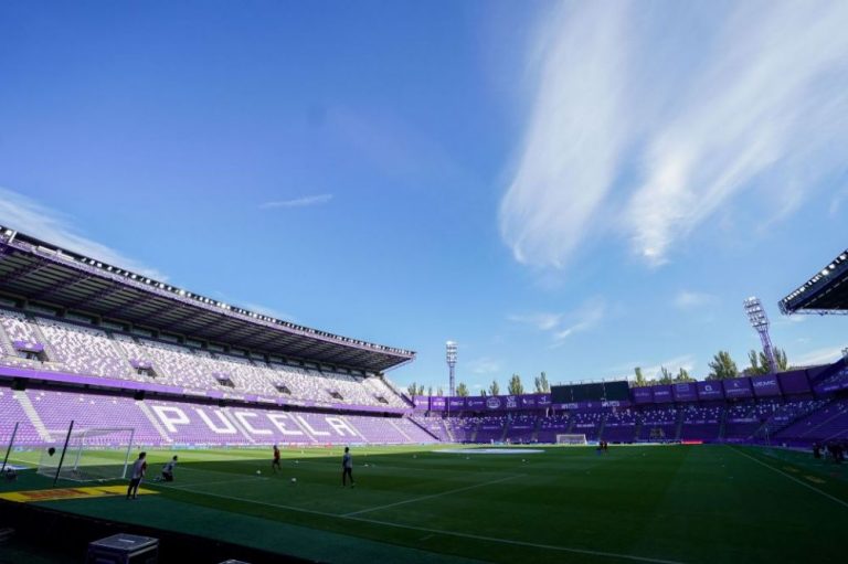 El Real Valladolid informa que el jugador de su equipo filial, Raúl Uche, es positivo en Covid