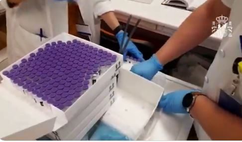 Castilla y León destina cinco millones de euros para comprar vacunas frente al herpes zóster