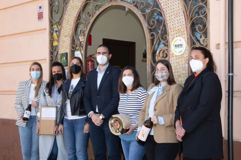 Visita institucional a las empresas de la Villa integradas en la marca ‘Alimentos de Valladolid’