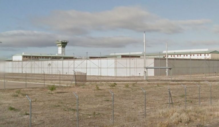 Brutal agresión a funcionarios de prisiones en la cárcel palentina de Dueñas