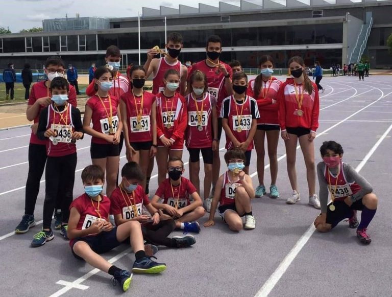 El C.A. Castillo de la Mota pone el broche de oro al cierre de los Juegos Escolares de Atletismo