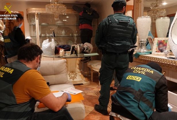 Desmantelada una red criminal que estafó a casi 600 personas de edad avanzada en toda España