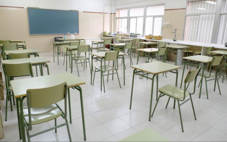 En cuarentena por Covid dos aulas del CEIP CRA Entreviñas de Fuensaldaña (Valladolid)