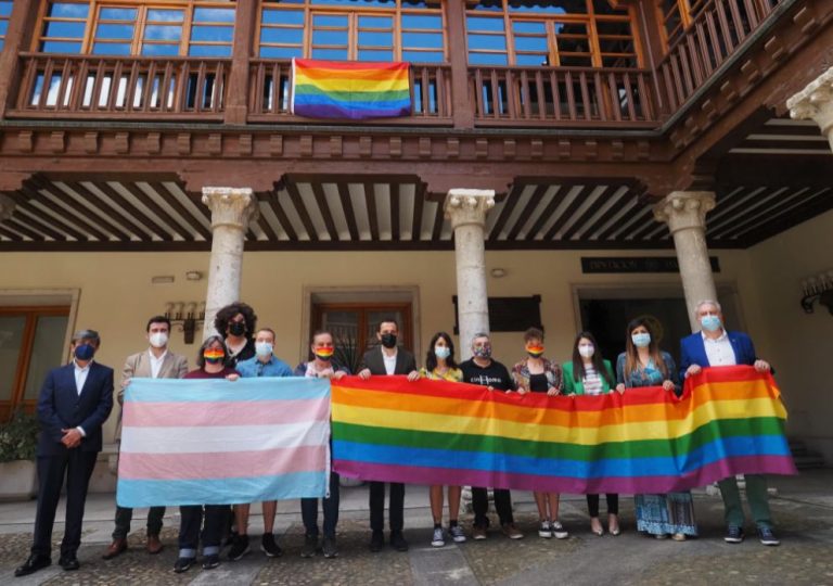 La Diputación de Valladolid se une a la celebración del día del orgullo LGBTI