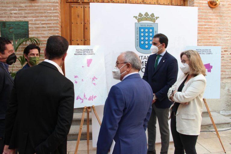 Colaboración público-privada para dotar de fibra óptica a Medina del Campo