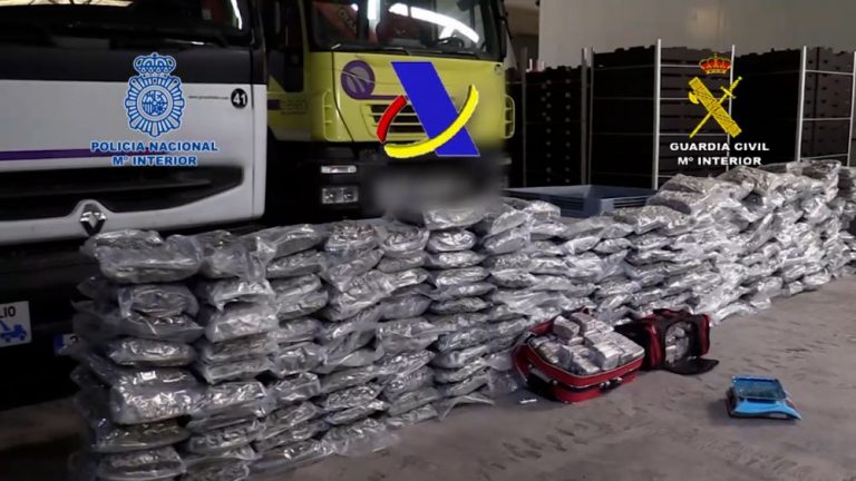 Desarticulada una organización criminal que pretendía introducir 12 toneladas de hachís en narcolanchas por todo el Levante