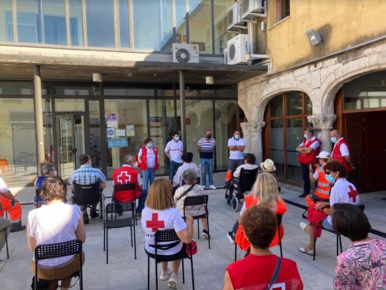 Cruz Roja celebra un encuentro de personas mayores en varios municipios de la comarca