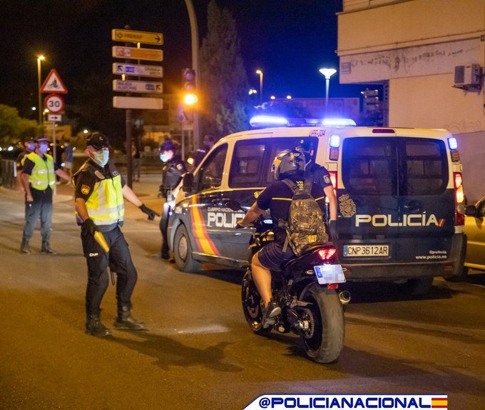 Detenidas dos personas por 42 delitos de robo en interior de vehículos en Valladolid