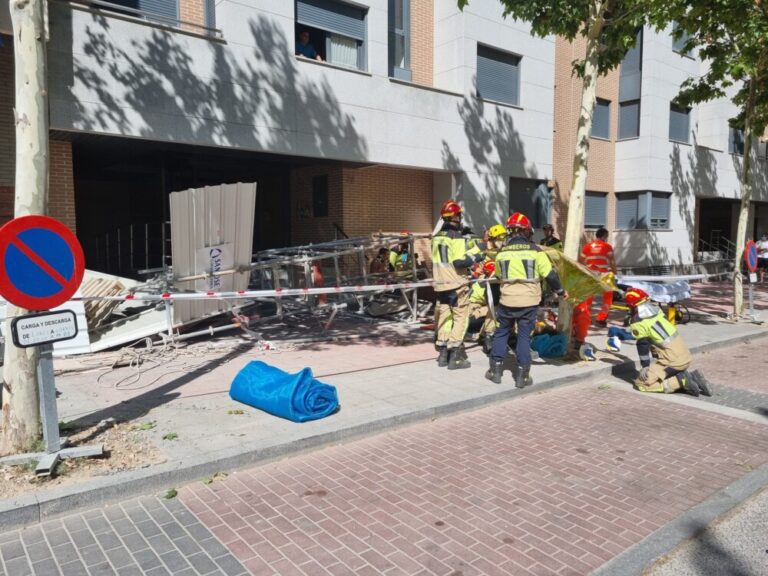 Tres heridos por la caída de un andamio en Valladolid