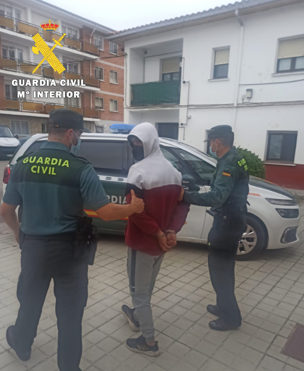 Detenido el joven de 18 años autor de la agresión con arma blanca en Villarcayo (Burgos)