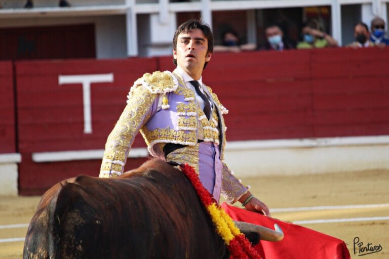 Miguel Ángel Perera, triunfador de la Feria Taurina de San Antolín 2021