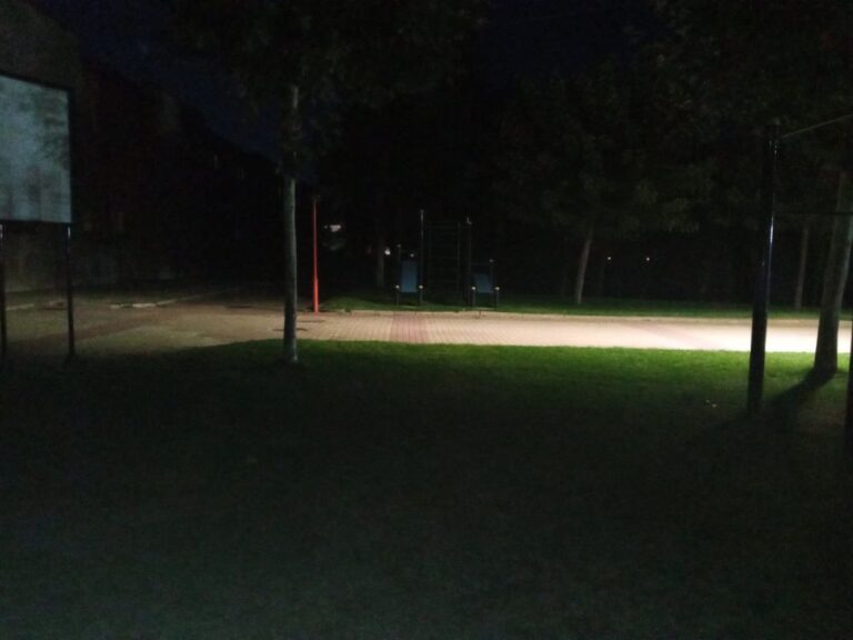 El PSOE solicita mejoras en la iluminación de los accesos al Pablo Cáceres