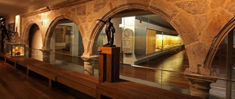 El Museo de Zamora acoge la visita guiada a la exposición ‘Fuera Del Mapa’, Paisaje y Distopía, de Cristina Zelich
