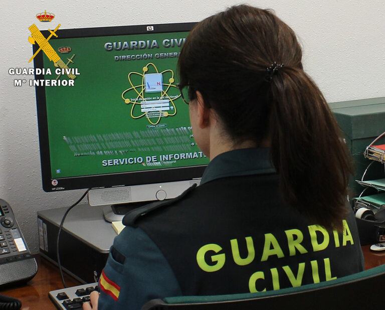La Guardia Civil esclarece una estafa en la venta de un vehículo a través de Internet