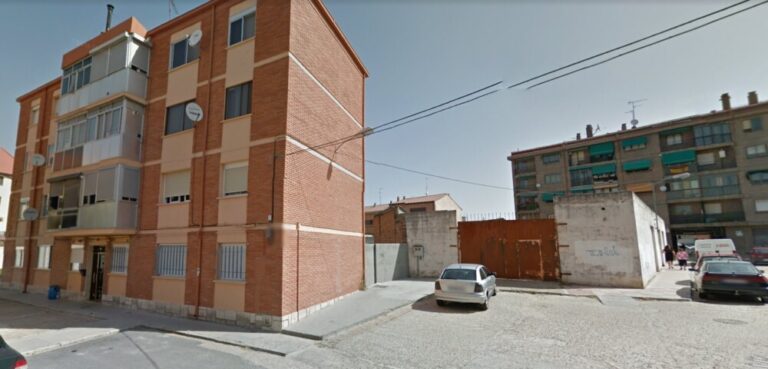 Comienza el asfaltado de la calle Santos Vitoria y Senador Ortiz de Pinedo