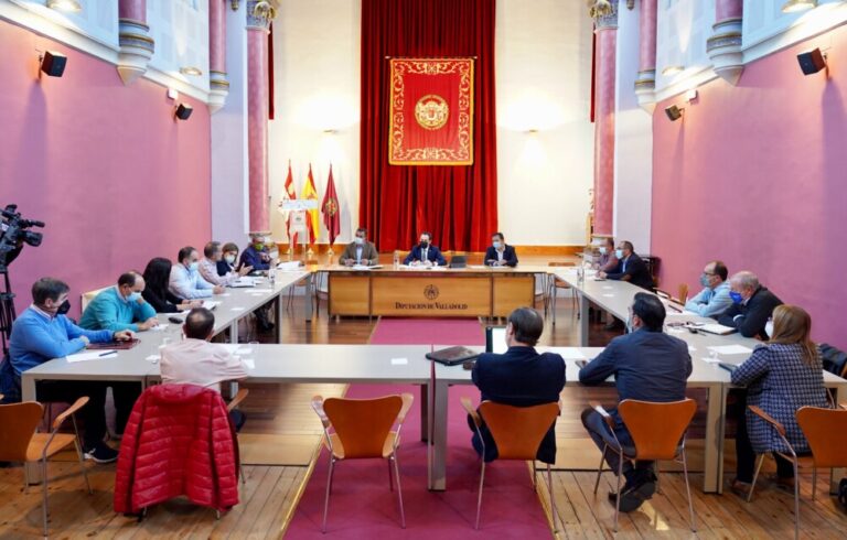 La Diputación destina más de 5 millones de euros en diferentes ayudas a los ayuntamientos de la provincia