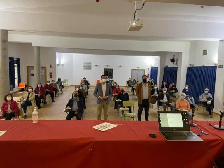 La Junta cierra el curso del Programa Interuniversitario de la Experiencia con récord de matrículas: más de 6.000 alumnos