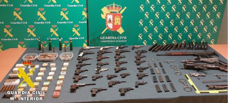 Detienen a un coleccionista por la venta de armas a organizaciones criminales