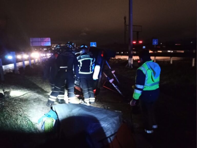 Un herido tras un vuelco en la A-62 en Arroyo de la Encomienda (Valladolid)