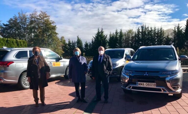La CHD renueva su flota con 12 vehículos híbridos