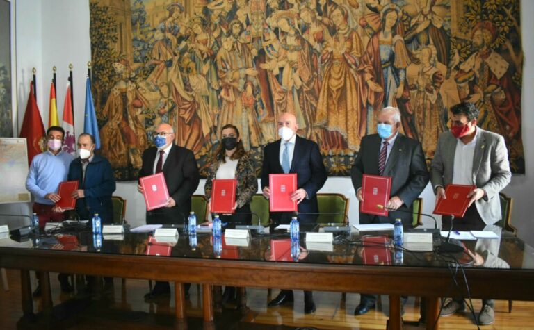 La Junta de Castilla y León continúa con la modernización de regadíos en dos zonas de las provincias de León, Valladolid y Zamora