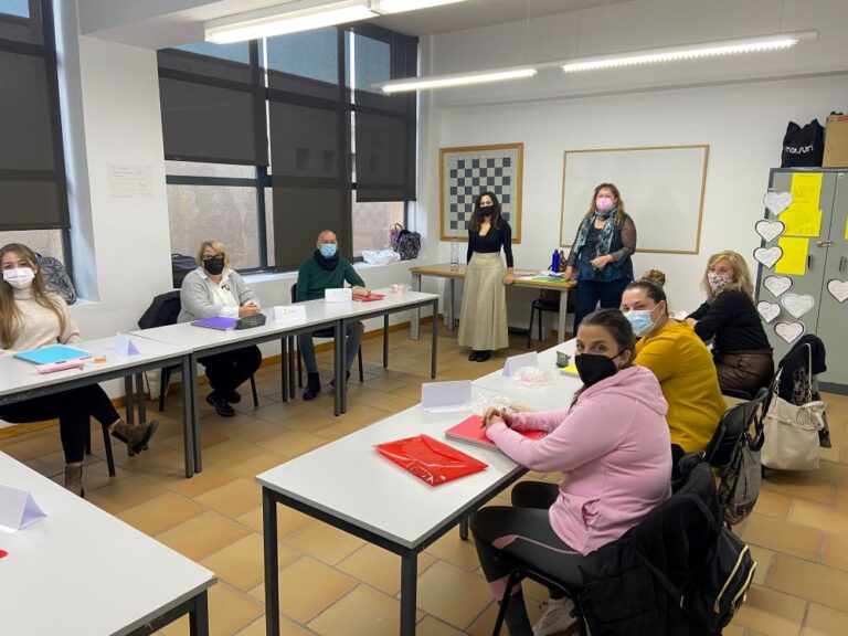 Comienza el programa mixto ‘Medina Social 8’ con nueve participantes