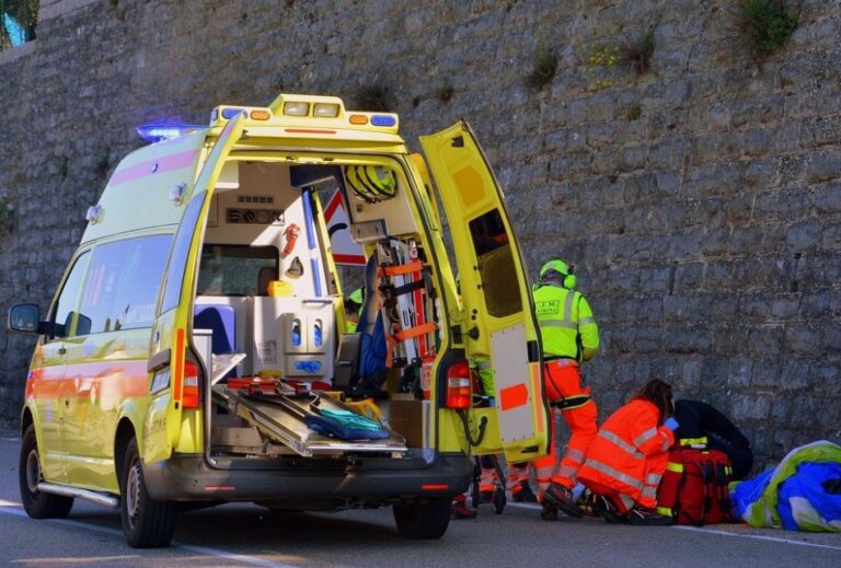 El nuevo contrato de transporte sanitario supera los 800.000 euros
