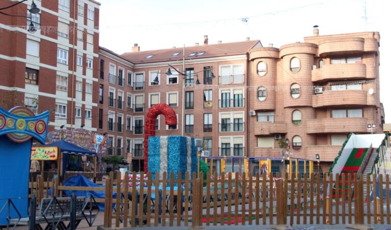 El PSOE pide el traslado de las atracciones infantiles a la Plaza Mayor de Medina del Campo
