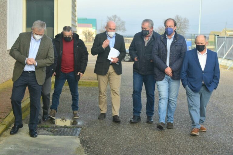 El sector agrario de Castilla y León cuenta con 657 nuevos jóvenes incorporados y 885 explotaciones modernizadas, a los que se destinan 73,1 millones de euros