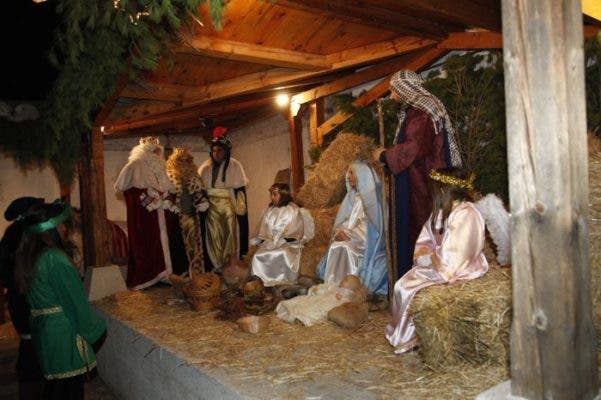 El Belén viviente, la misa de los niños y la Cabalgata de Reyes vuelven a Fresno esta Navidad