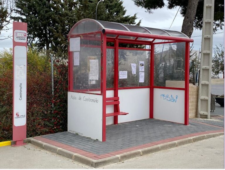 Castronuño: Vuelve a rodar el autobús de 55 plazas