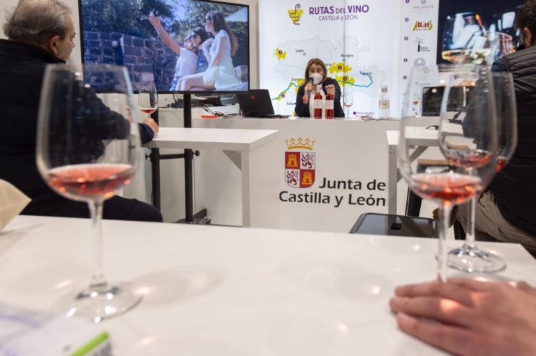 Castilla y León muestra en FITUR el enoturismo como producto turístico transversal y dinamizador del medio rural