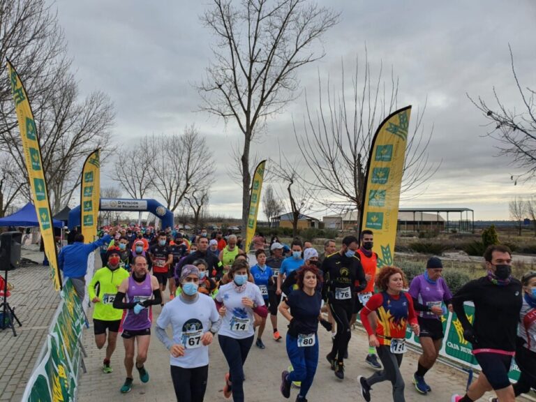 Luis Alberto Serrano y Alicia Diago se imponen en el XXI Cross Popular de Reyes en Tordesillas