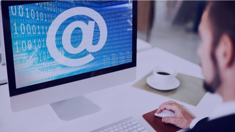 Últimos días para que los mayores de 65 años del medio rural soliciten el bono digital