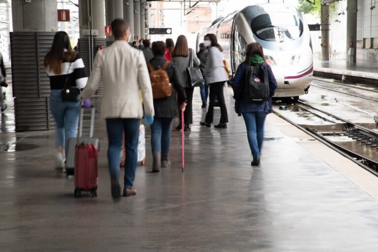 ¡Vacaciones por las nubes! Los precios de los viajes suben hasta un 21% en 2024