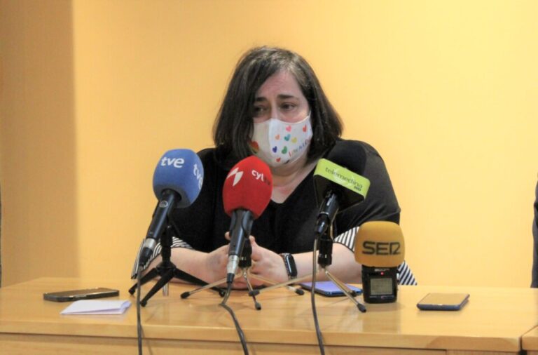 María Jesús Vázquez habla de hacer «autocrítica» en relación a los resultados electorales