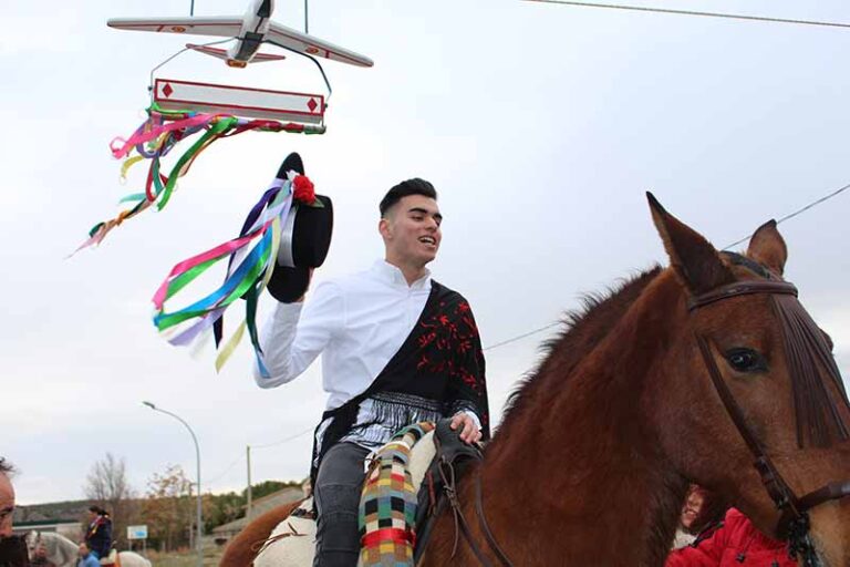 Castronuño celebrará su tradicional ‘Domingo Gordo’ con «Los Versos de los Quintos»