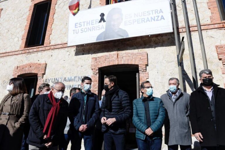 La Diputación de Valladolid se suma al minuto de silencio por la muerte de la vecina de Traspinedo