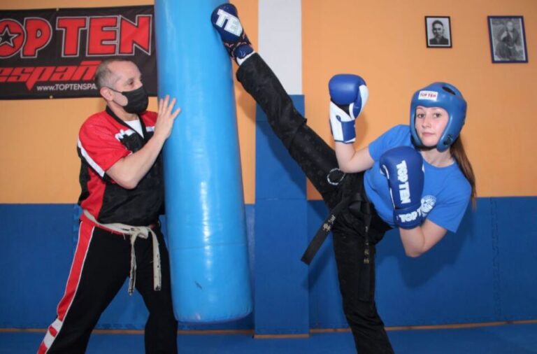 «Al principio estoy muy nerviosa, pero una vez que estoy dentro del tatami me centro en el combate»