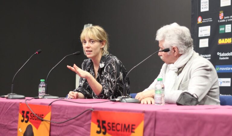 Vicky Luengo recibe el roel de Actriz del Siglo XXI y valora el amor por el cine que transmite la SECIME